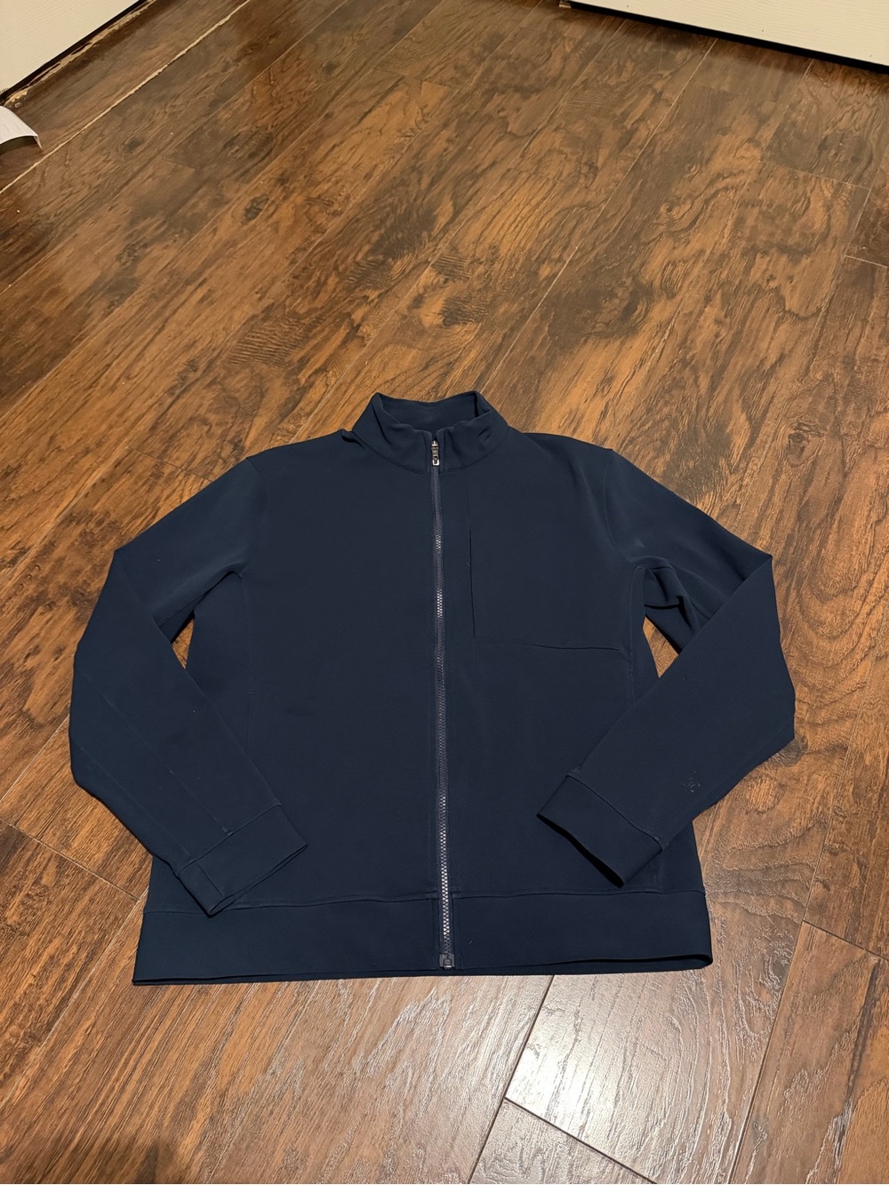 Lululemon men’s navy sojourn jacket size XL